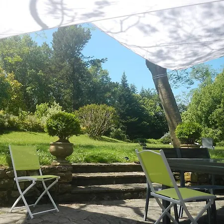 Bed & Breakfast Chambres D'hotes La Chataigneraie 3*