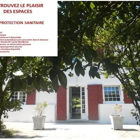 Chambres D'hotes La Chataigneraie 3* 온드라스
