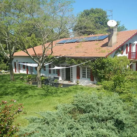 Bed & Breakfast Chambres D'hotes La Chataigneraie